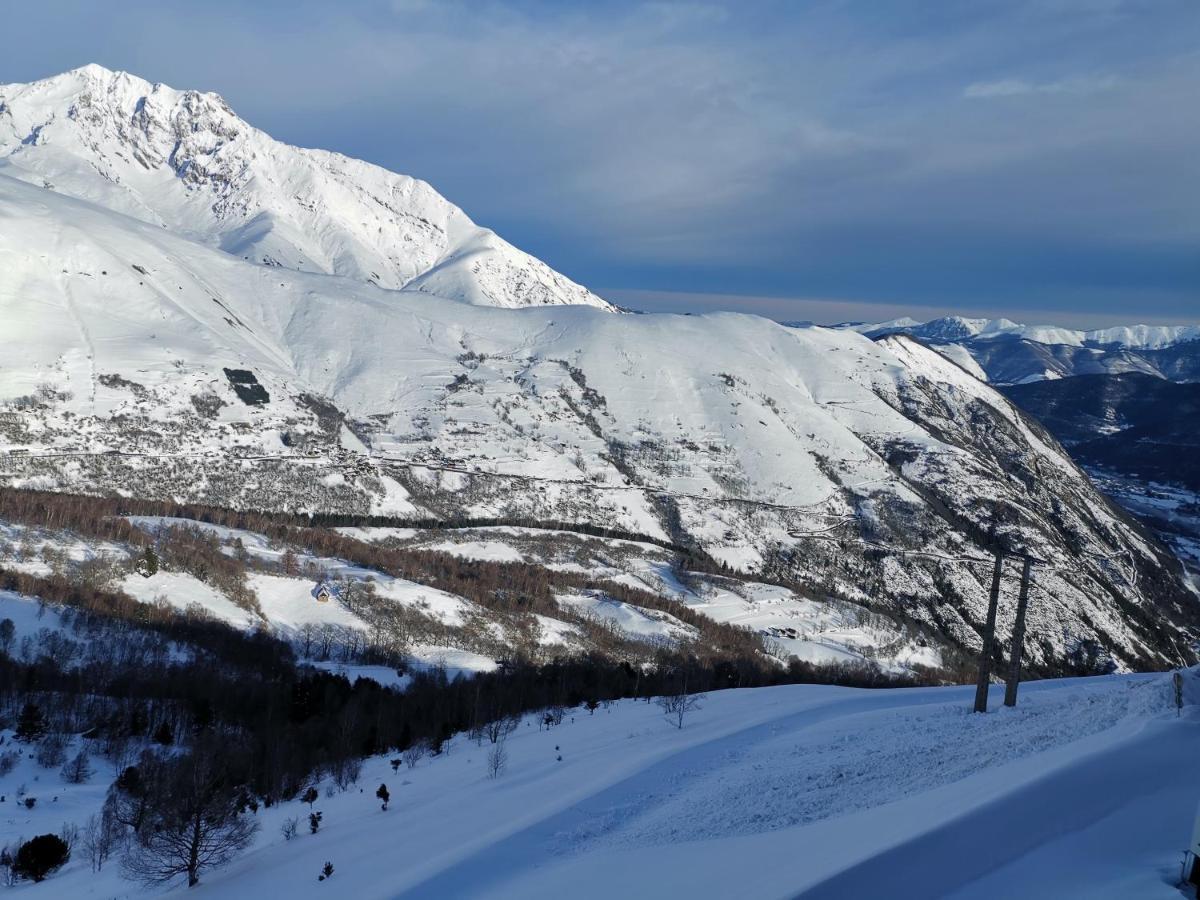 Appartement Au Pied Des Pistes Сен-Лари-Сулан Экстерьер фото