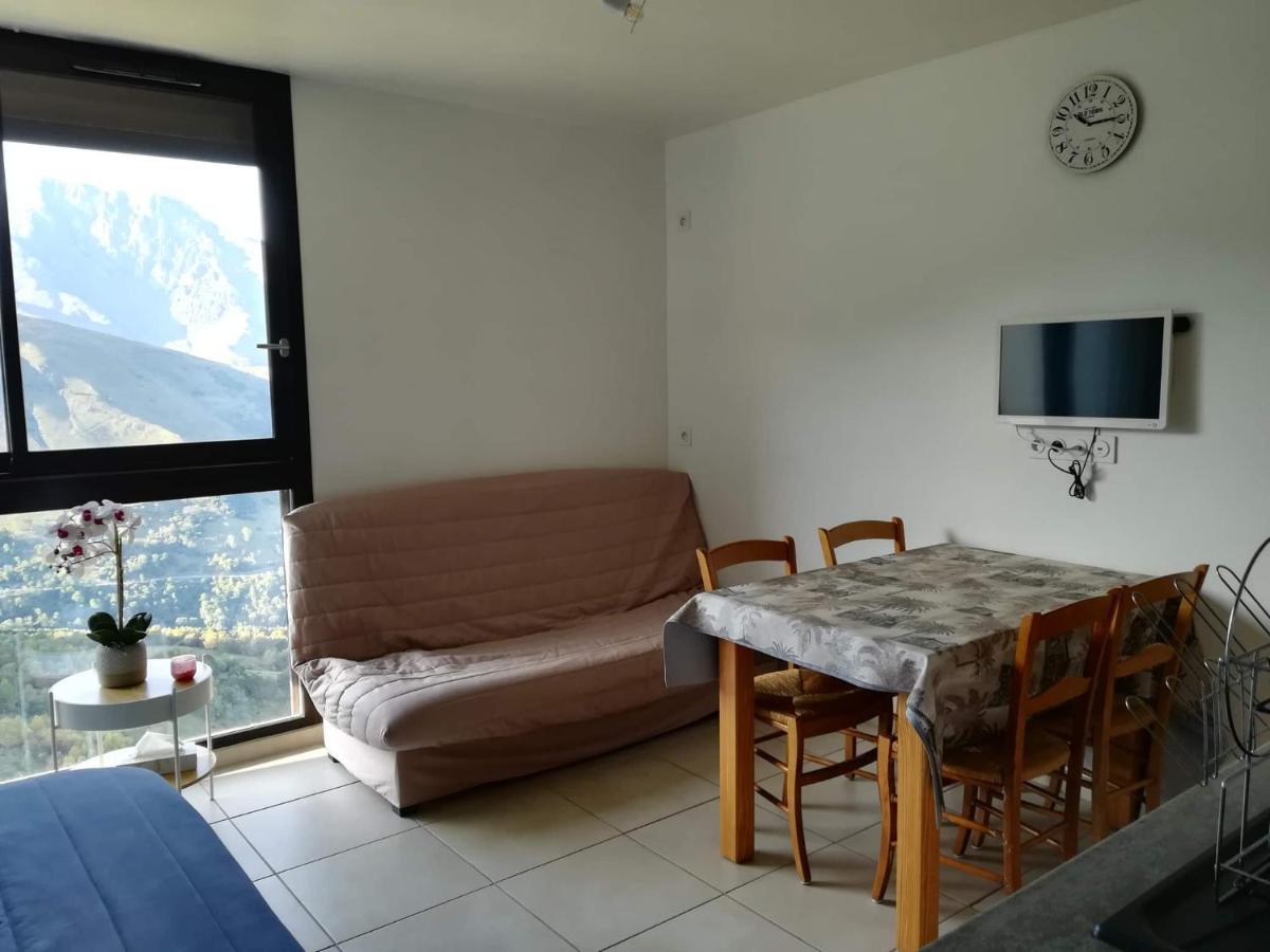Appartement Au Pied Des Pistes Сен-Лари-Сулан Экстерьер фото